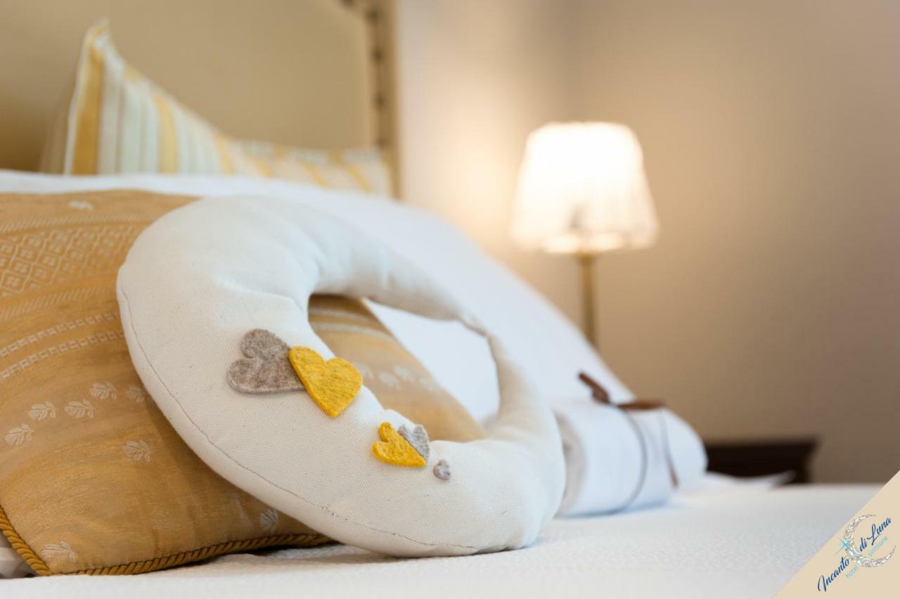 Incanto Di Luna Hotel 西尔米奥奈 外观 照片
